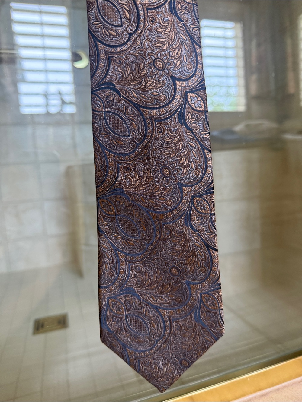 Gucci bronze Paisley Silk Tie with black and Gold Accents